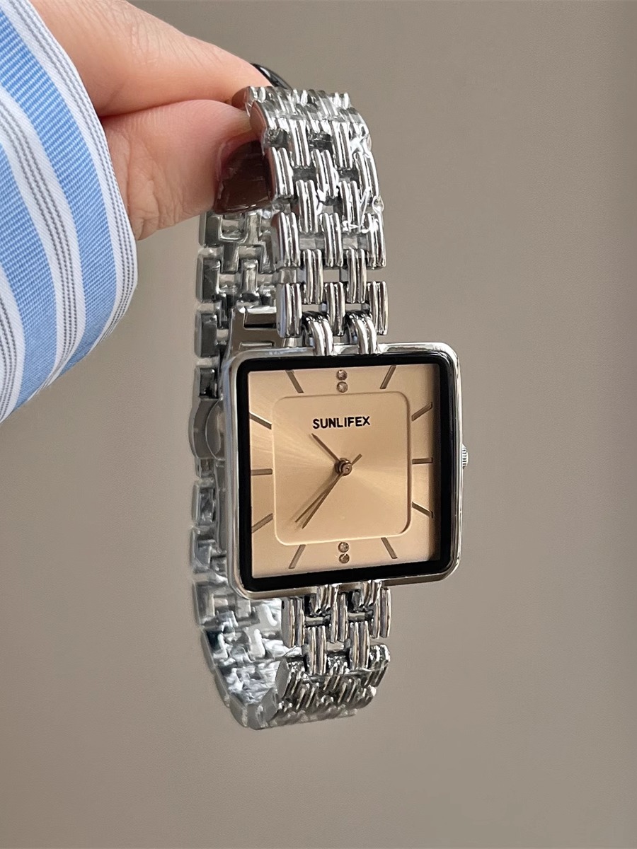Высококачественные женские час – обзор и цена Luxury Watch In Hong Kong