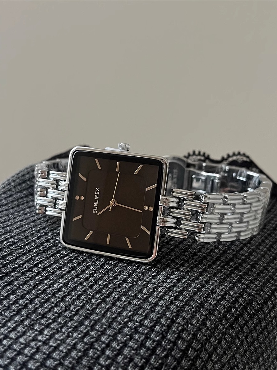 Высококачественные женские час – обзор и цена Luxury Watch In Hong Kong