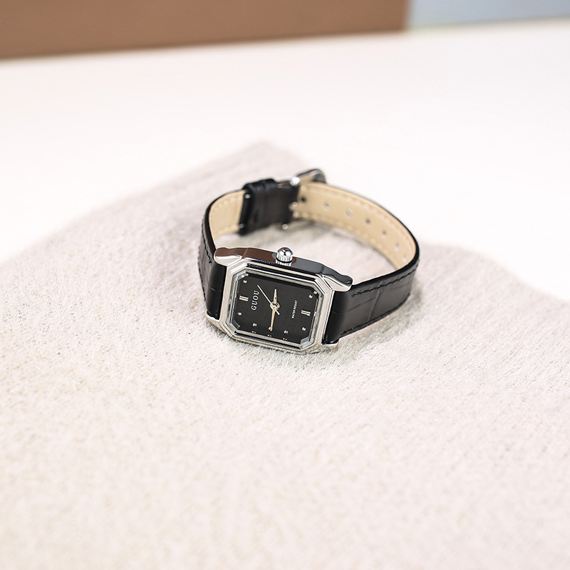Новые классические, винтажные, – обзор и цена Luxury Watch In Hong Kong